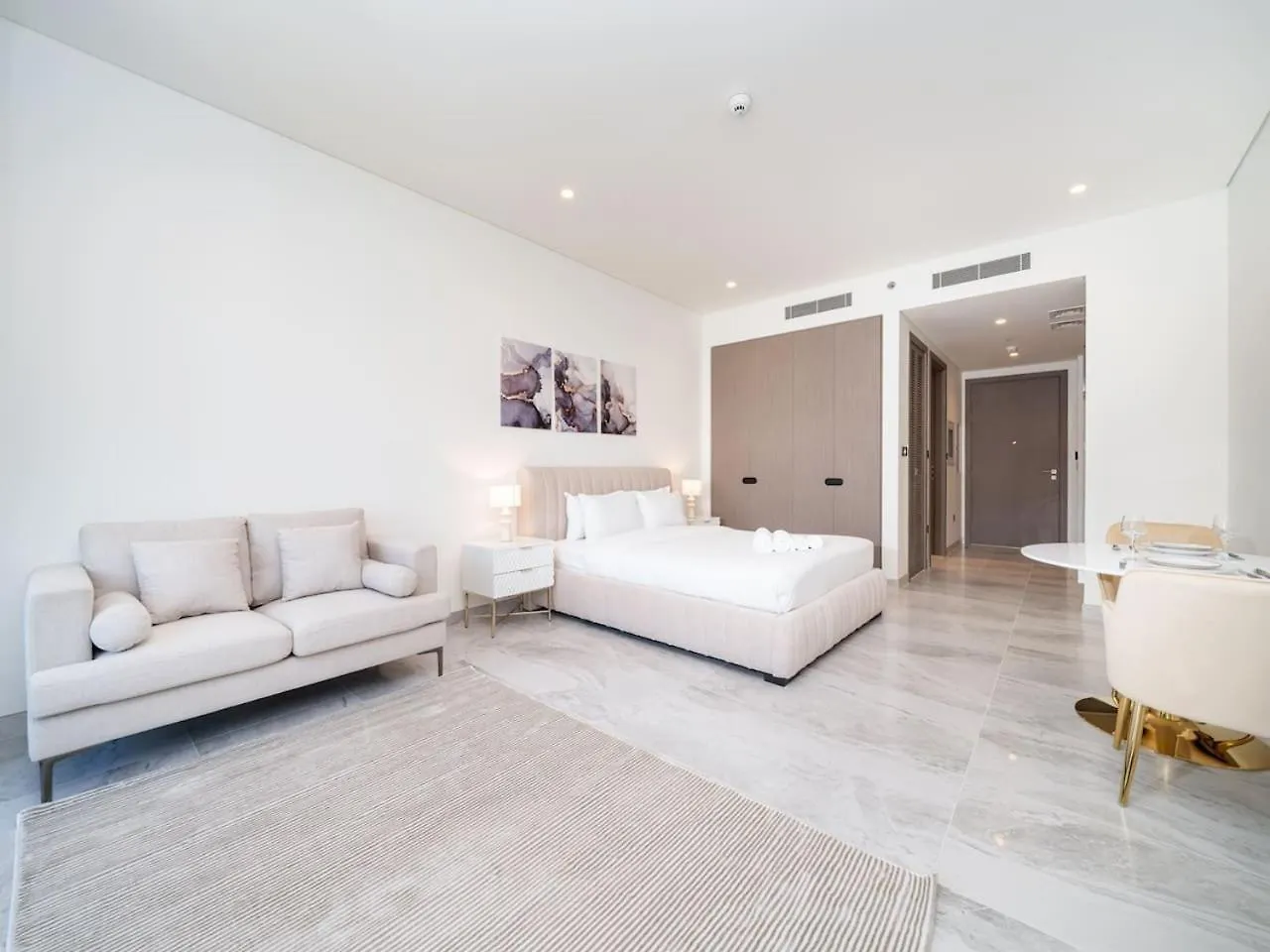 Apartment Stunning Studio With Full Burj Khalifa View Dubai